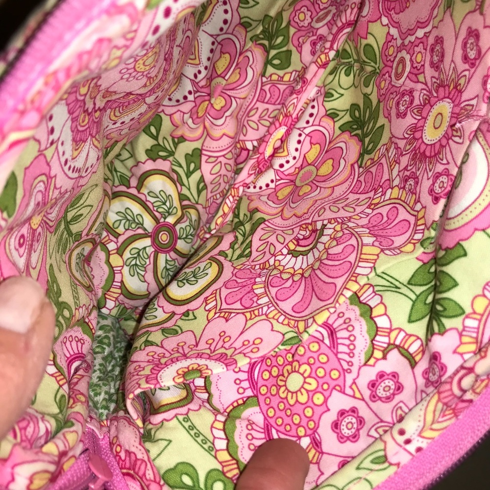 Vera Bradley - Picture 3 of 3